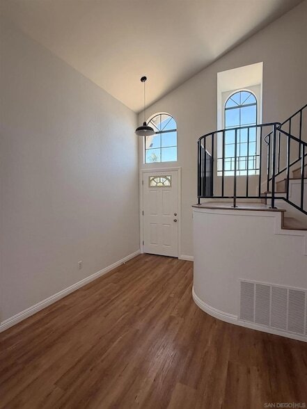 Foto del edificio - 7538 Hawks Peak Way