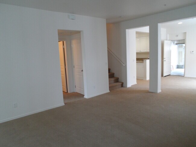 Foto del edificio - Nice 3 Bedroom Condo