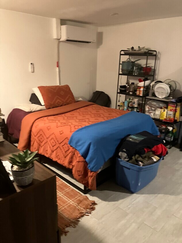 Foto principal - 184 Stuyvesant Ave