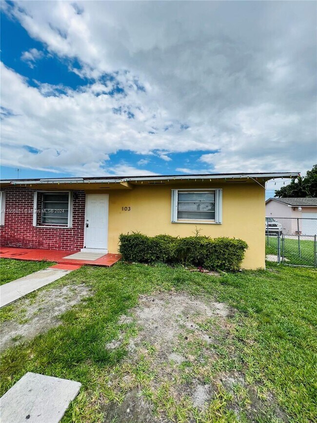 Foto del edificio - 103 SW 80th Ave