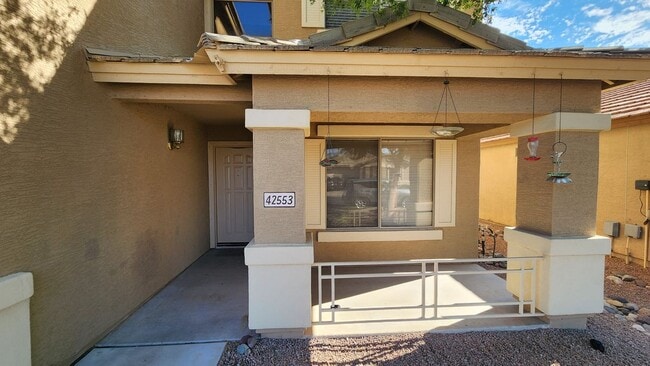 Building Photo - 42553 W Michaels Dr