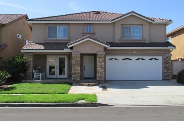 Primary Photo - Beautiful 5 Bedroom 4 Bathroom Home in Wes...