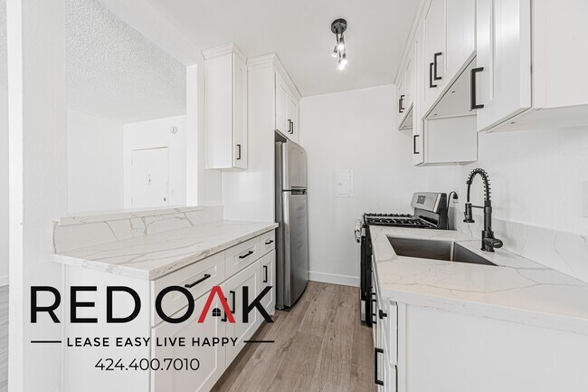 Foto del edificio - 5119 Fountain Ave