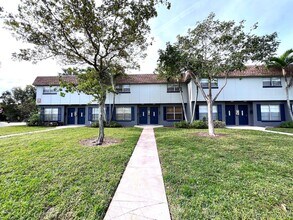 Building Photo - 4844 NW 9th Dr