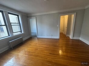 Building Photo - 32-15 35th St