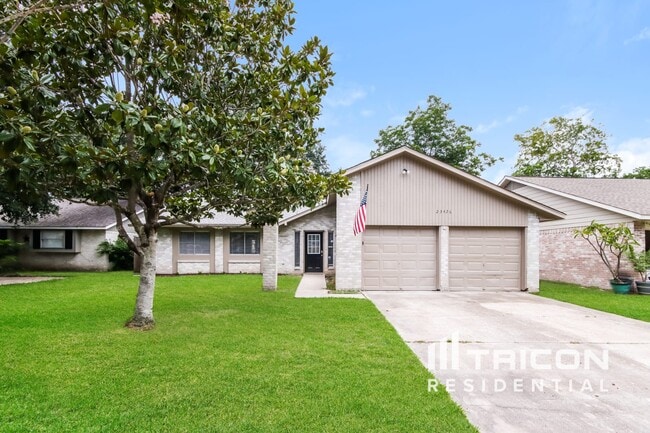 Building Photo - 23426 Canyon Lake Dr