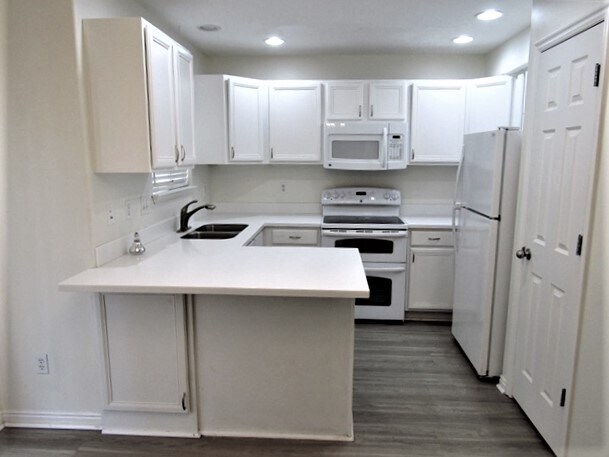 Building Photo - 957 W 1200 S