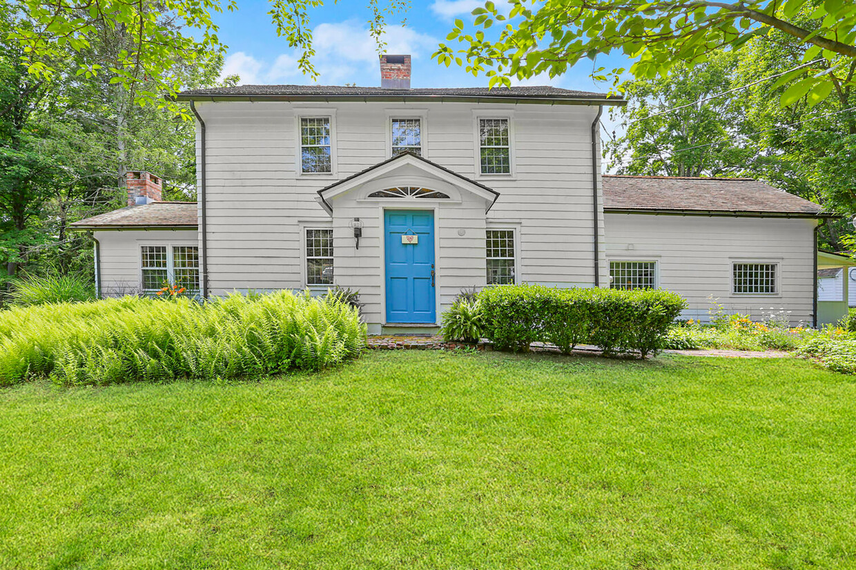 Primary Photo - 212 Weston Rd