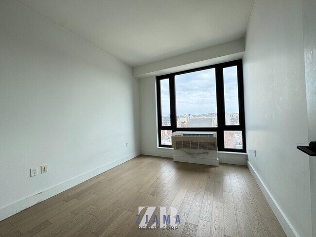 Foto del edificio - 635 4th Ave Ave
