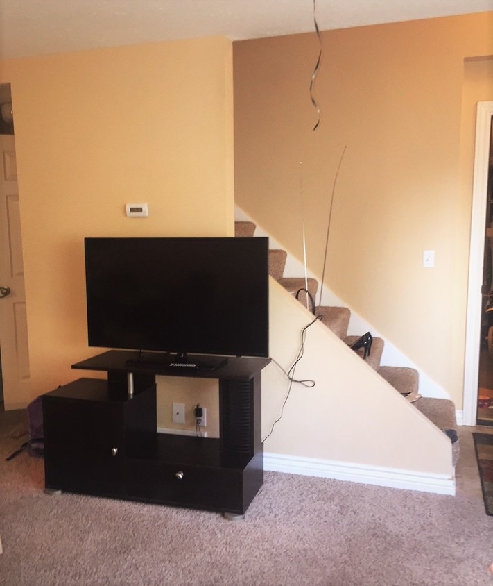 5235 Glendon St W, Murray, UT 84123 Condo for Rent in Murray, UT