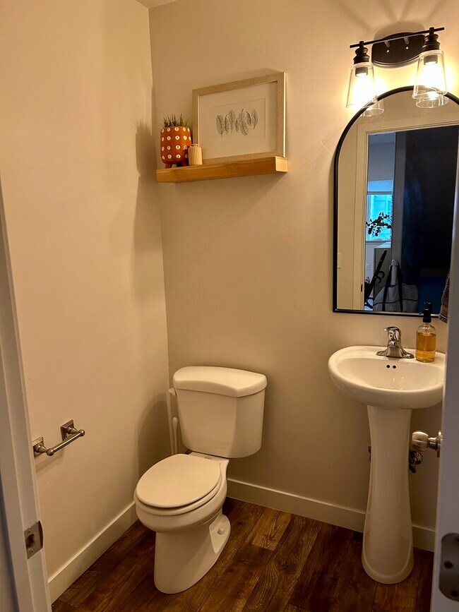 Foto del edificio - 5382 Tioga Pl