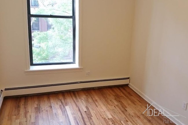 Building Photo - NO FEE 2 Bedroom with Shared Roof Deck