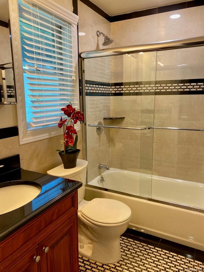 Foto del edificio - 82 Park Ave