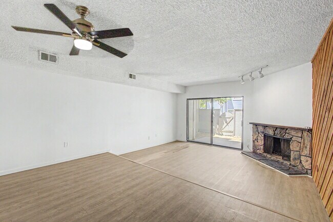 Building Photo - 12153 Bannock St
