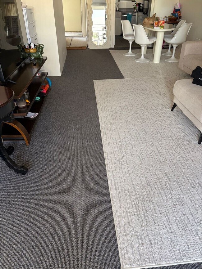 Foto del edificio - Experience Tranquil Condo Living at the Edge of Waikiki