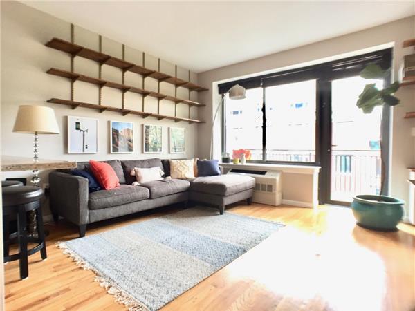 Foto principal - 5 W 127th St
