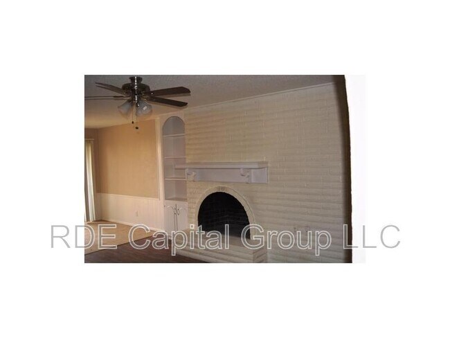 Foto del edificio - 516 Billie Ruth Ln