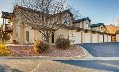 Building Photo - 2187 Denton Grove