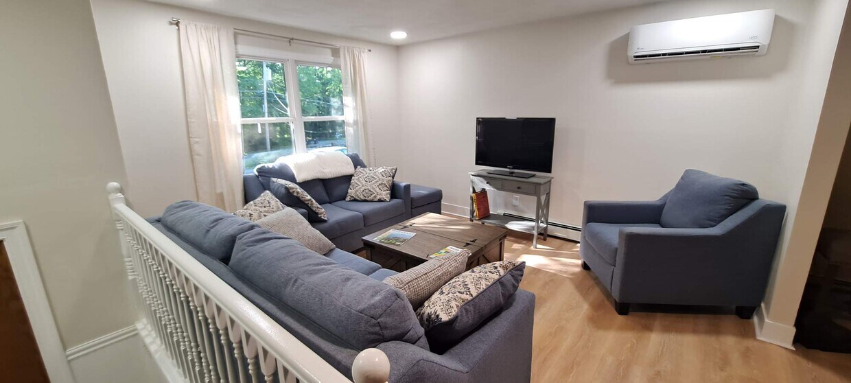 Foto principal - 148 Sand Hill Rd