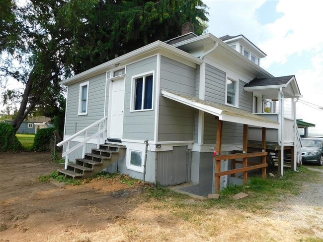 Building Photo - 2 bedroom Single Family House Ready Soon!