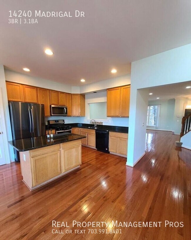 Building Photo - 14240 Madrigal Dr