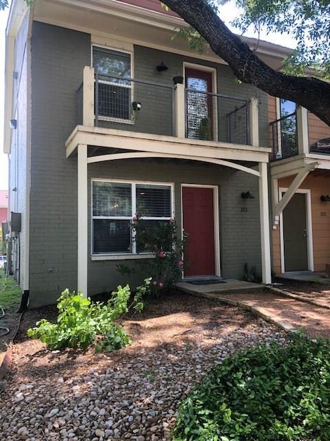 Primary Photo - 1101 Grove Blvd
