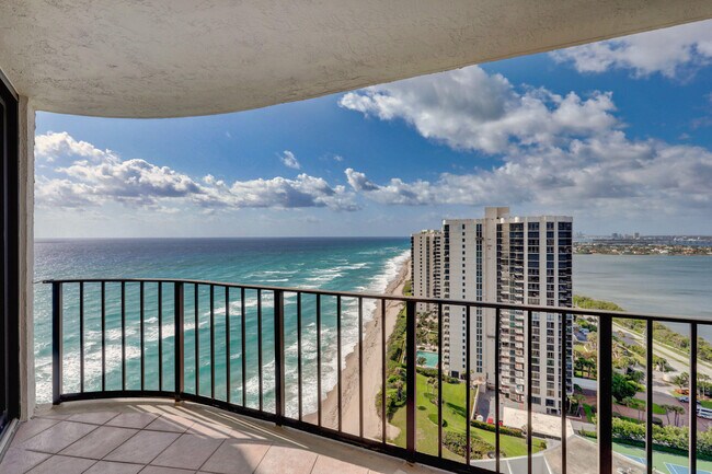Building Photo - 5420 N Ocean Dr