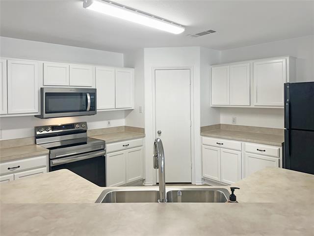 Foto del edificio - 7537 Lazy Spur Blvd