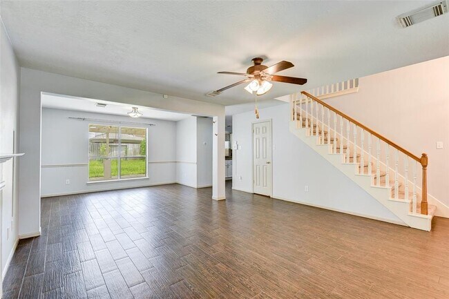 Building Photo - 4111 Rocky Bend Dr