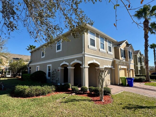 Foto del edificio - Renovated 3/2.5 Townhome with Office/Flex Space (Corner Unit) Winter Park!