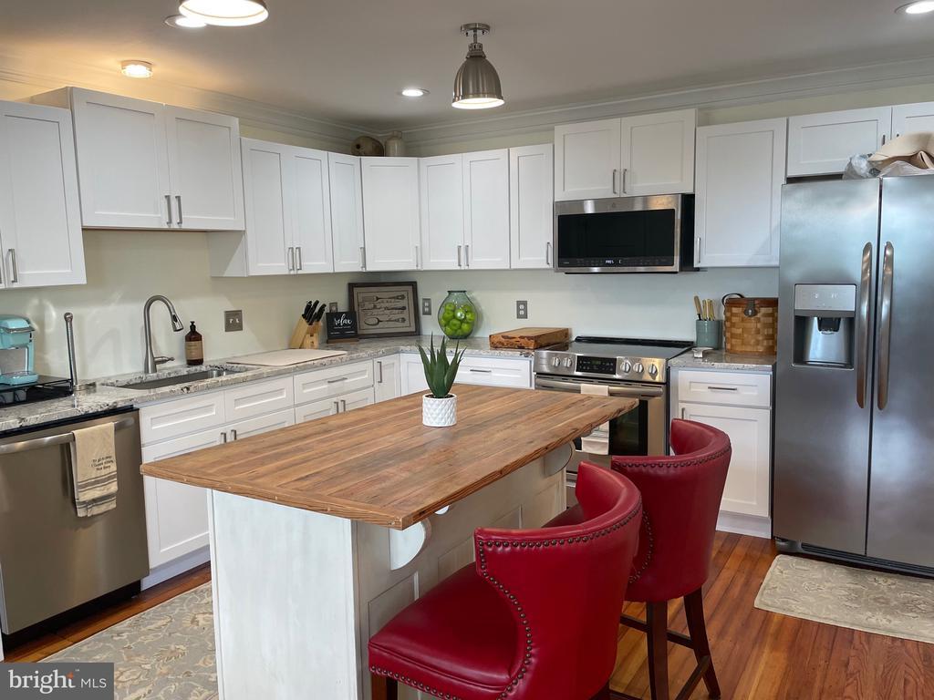 Foto principal - 675 Frog Hollow Rd