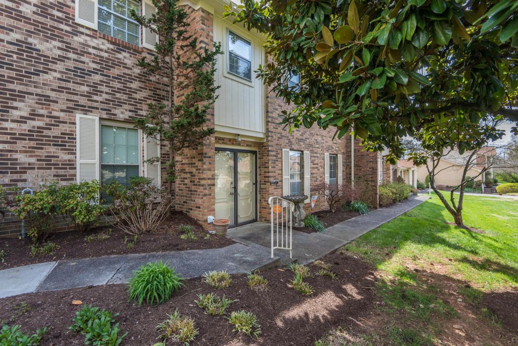 Foto principal - 7914 Gleason Dr