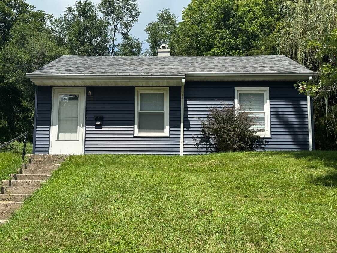 Foto principal - 3610 May Ln