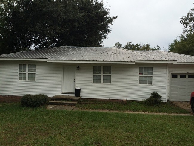Building Photo - 306 Kimball Ave