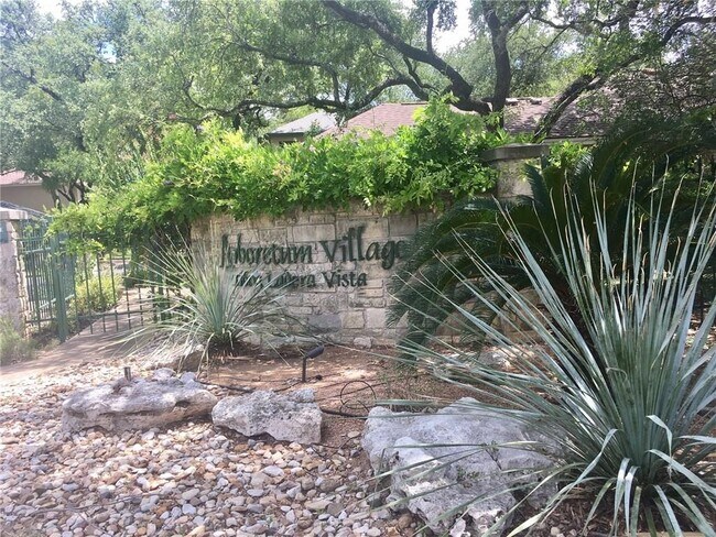 Building Photo - 11603 Ladera Vista Dr