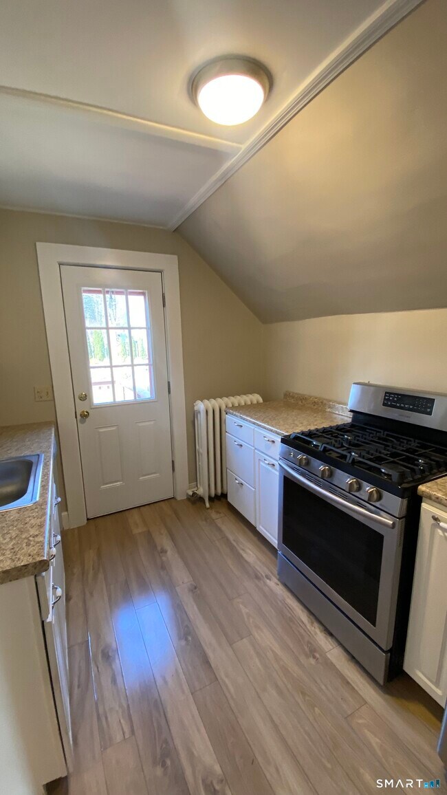 Foto del edificio - 88 Belleview Ave