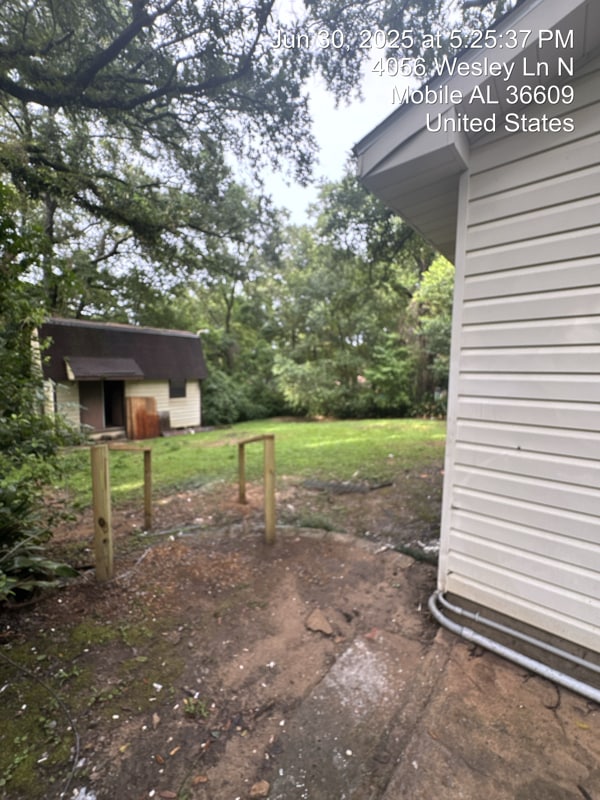 Building Photo - 4056 S Wesley Ln