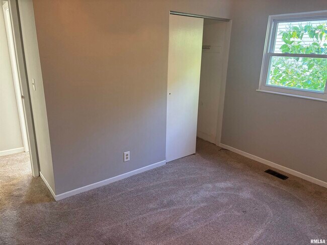 Foto del edificio - 3813 W Brighton Ave