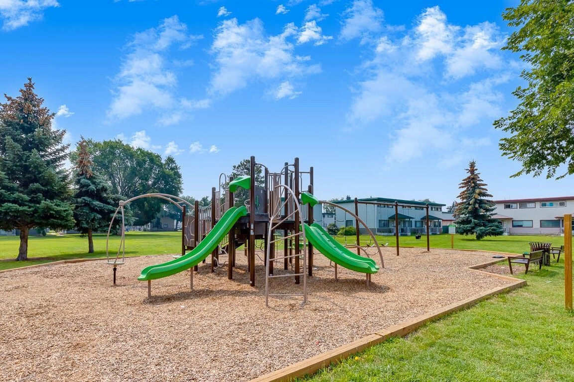 Primary Photo - Delton Townhomes