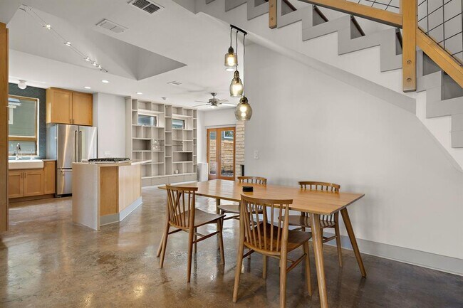 Foto del edificio - 3116 Sacbe Cove