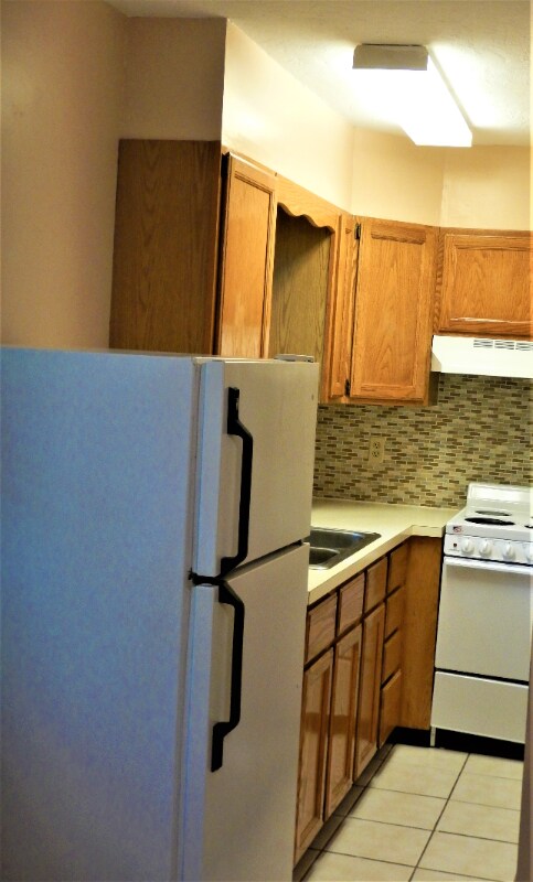 Building Photo - 48 Shattuck St