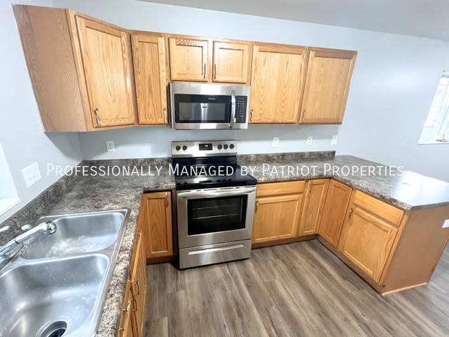 Building Photo - 319 Tall Grass Trail