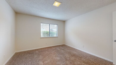 Interior Photo - Legacy Hill