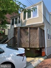 Building Photo - 1913 17th St NW