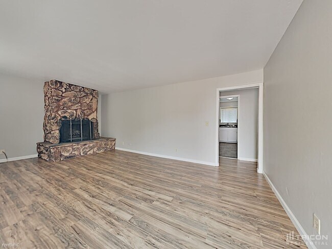 Building Photo - 787 La Paloma Rd