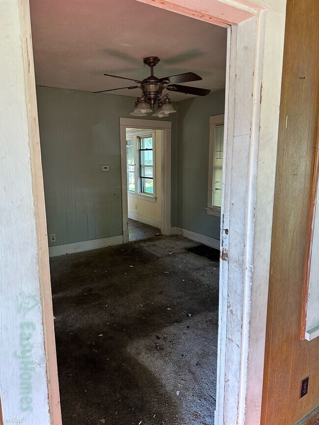 Foto del edificio - 2 br, 1 bath House - 3024 West Garden Street