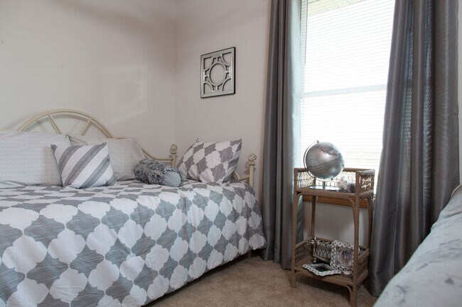 Foto del edificio - 567 Lulu Ln