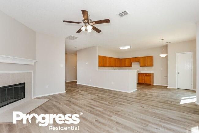 Building Photo - 7334 Tree Ridge Ct