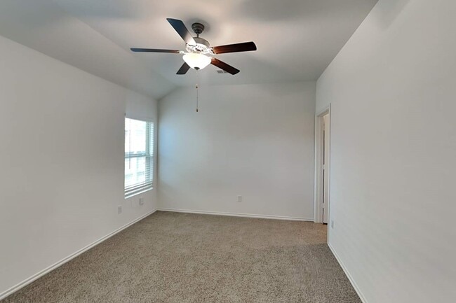 Building Photo - 18755 Faustina Way