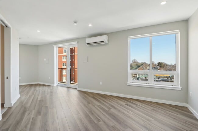 Building Photo - The Frances at Ashmont Flats